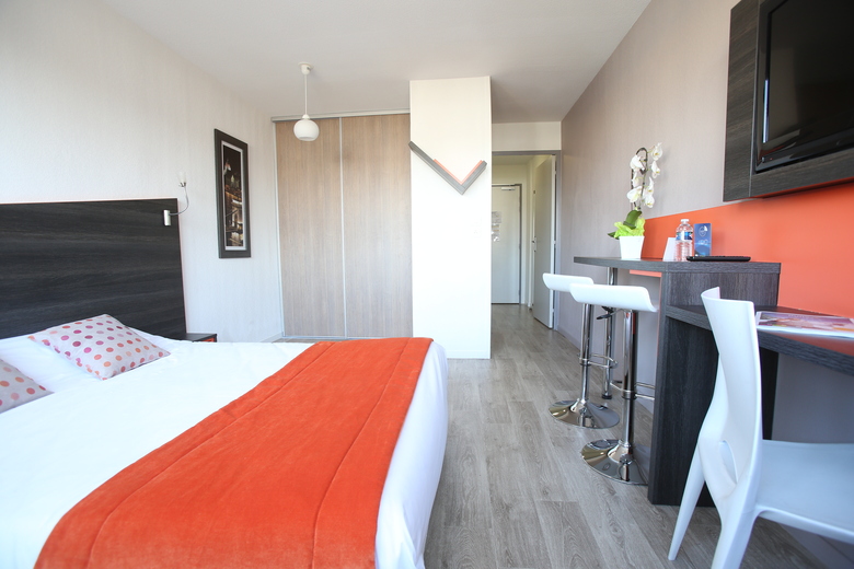 Aparthotel Adonis Paris Sud R�sidence Le Fontainebleau