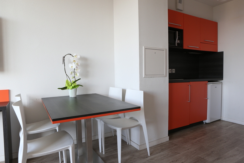 Aparthotel Adonis Paris Sud R�sidence Le Fontainebleau