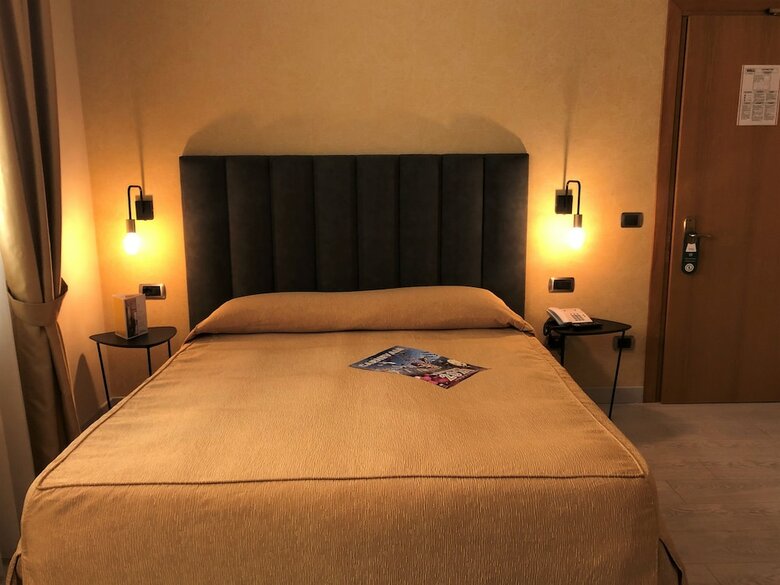 Hotel Tirrenia