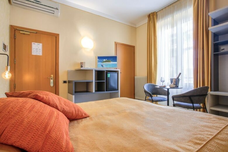 Hotel Tirrenia