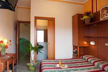 Hotel Dolly