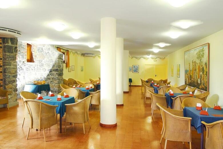 Sporting Baja Hotel