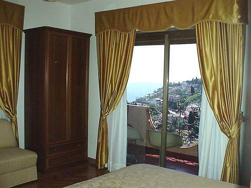 Andromaco Palace Hotel