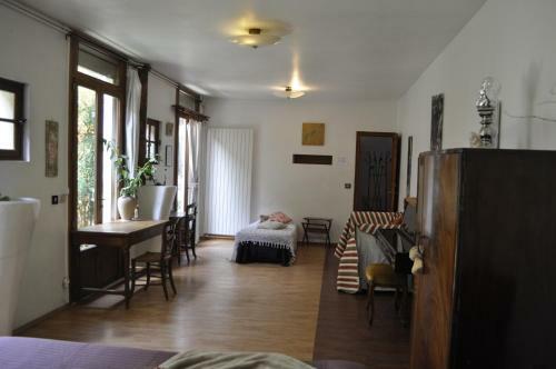 Bed & Breakfast La R�sidence D'art Joinville-le-pont