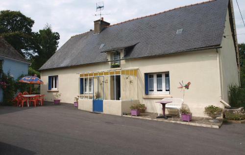 Holiday Home Loudeac Mn-1629