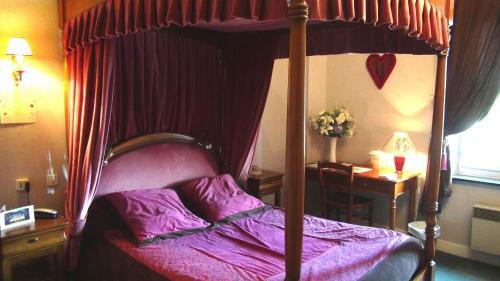 Hotel Logis Le Clos Du Montvinage Rest. Auberge Val de L'oise