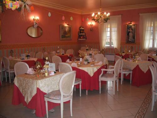 Hotel Logis Le Clos Du Montvinage Rest. Auberge Val de L'oise
