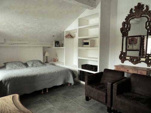 Hotel Auberge De La Poulci�re