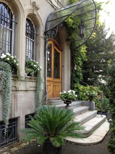 Bed & Breakfast Peonia At Home - Maison D'h�tes D'exception