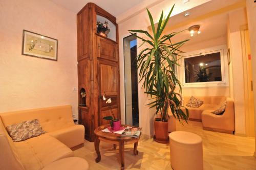 Hotel H�tel La Montagne Fleurie