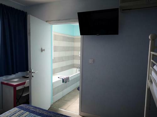 Hotel H�tel Triotel