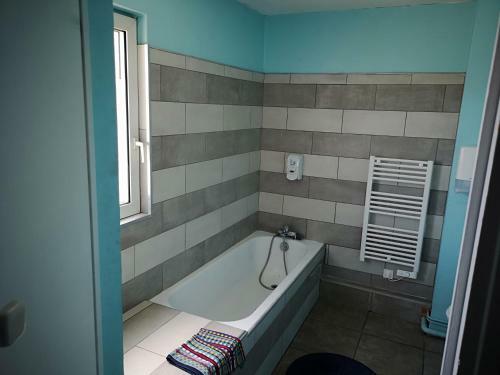 Hotel H�tel Triotel