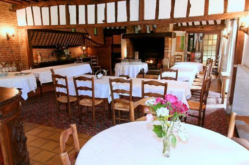 Hotel Auberge Du Manoir D'archelles