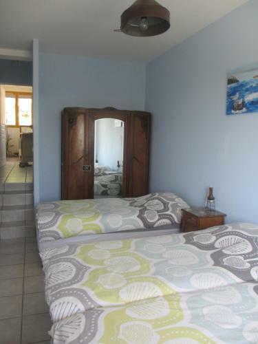 G�te Le Ch�ne Du Py