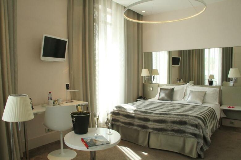 Hotel Le C�sar H�tel