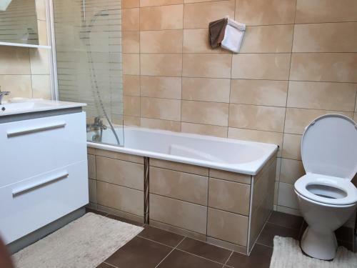 Apartamento Rochire Location