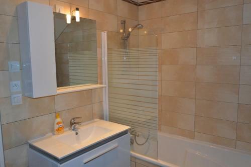 Apartamento Rochire Location