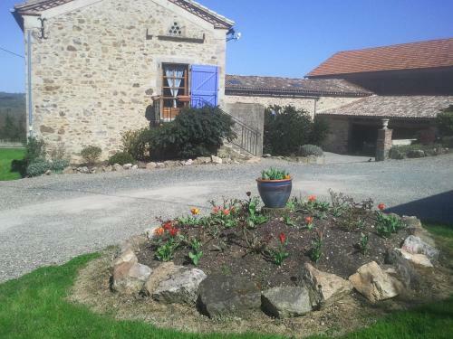 Bed & Breakfast G�tes & Chambres D'h�tes Peyrecout