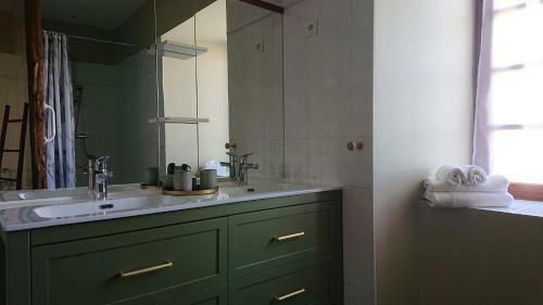 Bed & Breakfast G�tes & Chambres D'h�tes Peyrecout