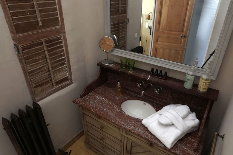 Bed & Breakfast Justin De Provence