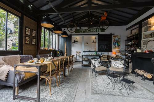 Hostal Villa Esprit De Famille