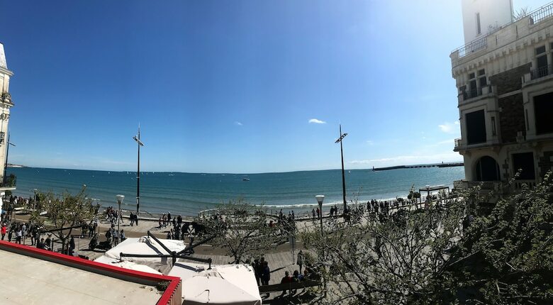 Hotel H�tel Du Commerce