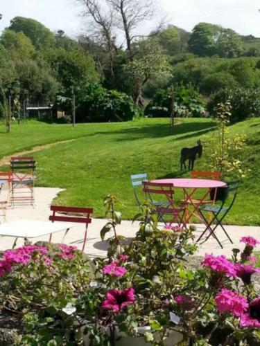 Hotel La Roche Du Marais