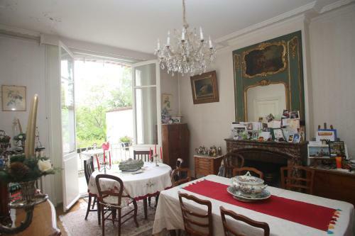 Bed & Breakfast La Cabane Du Canada