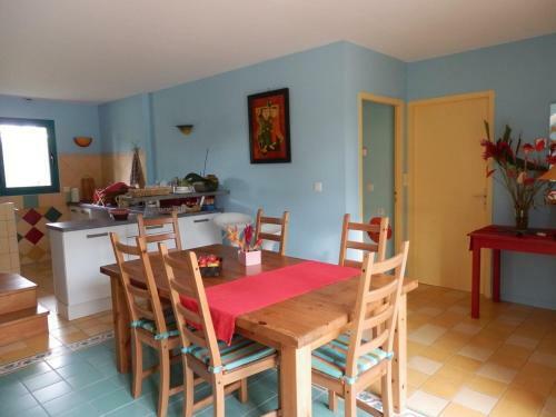 Bed & Breakfast Chambres D'h�tes Au Domaine Des Maynardes