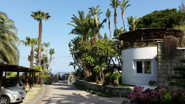 Paco Residence