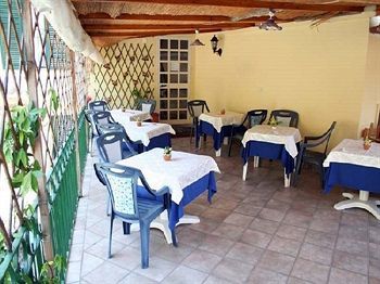Hotel Antares
