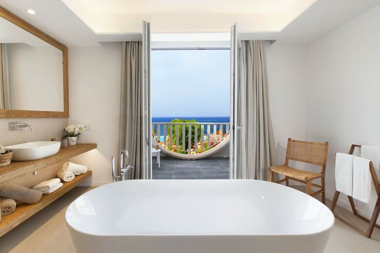 Hotel Maya Beach Resort