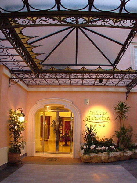 Hotel Palazzo Alabardieri