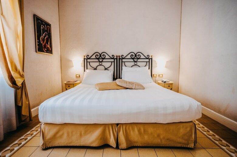 Hotel Costantinopoli 104