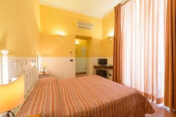 Hotel Mergellina