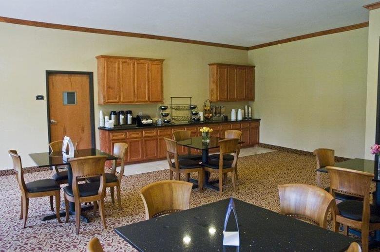 Hotel Best Western Inn & Suites Cleveland