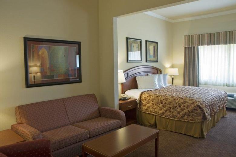 Hotel Best Western Inn & Suites Cleveland