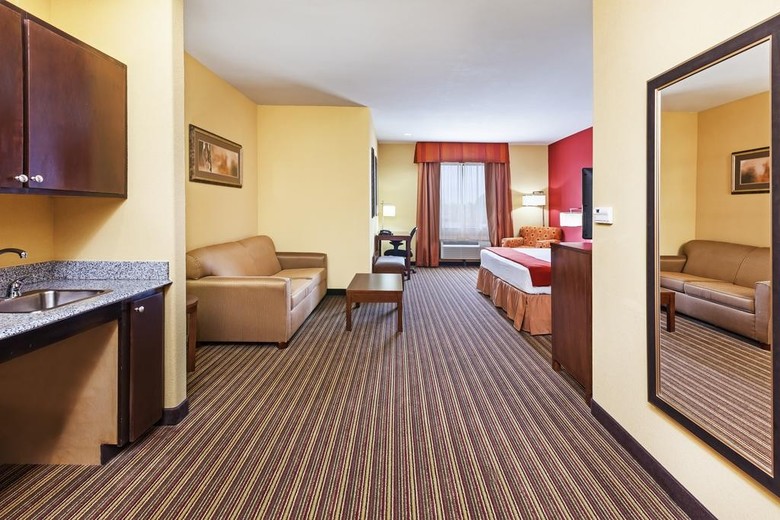 Hotel Holiday Inn Express & Suites Cleveland
