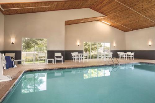 Hotel Country Inn By Carlson Buffalo