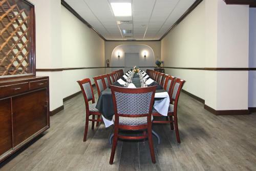 Windward Passage Hotel