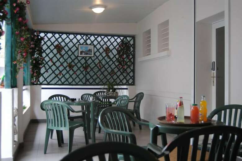 Hotel H�tel Saint Contard