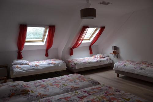 Hostal M�re Elvira