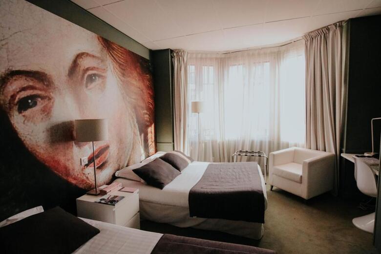 Cecyl Hotel