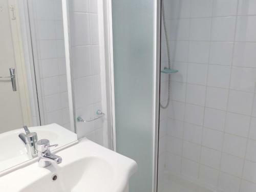 Apartment Porte St Louis
