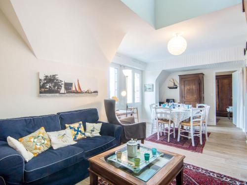 Apartment Porte St Louis