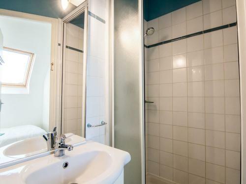 Apartment Porte St Louis