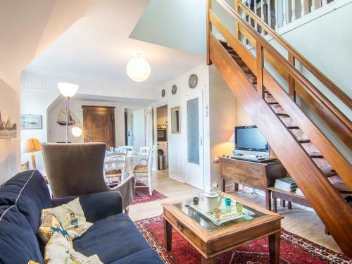 Apartment Porte St Louis