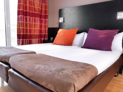 Maudes Hotel Solna