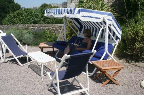 Hotel H�tel Le D'avaugour - Logis