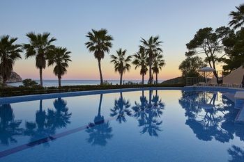 Universal Aparthotel Don Camilo
